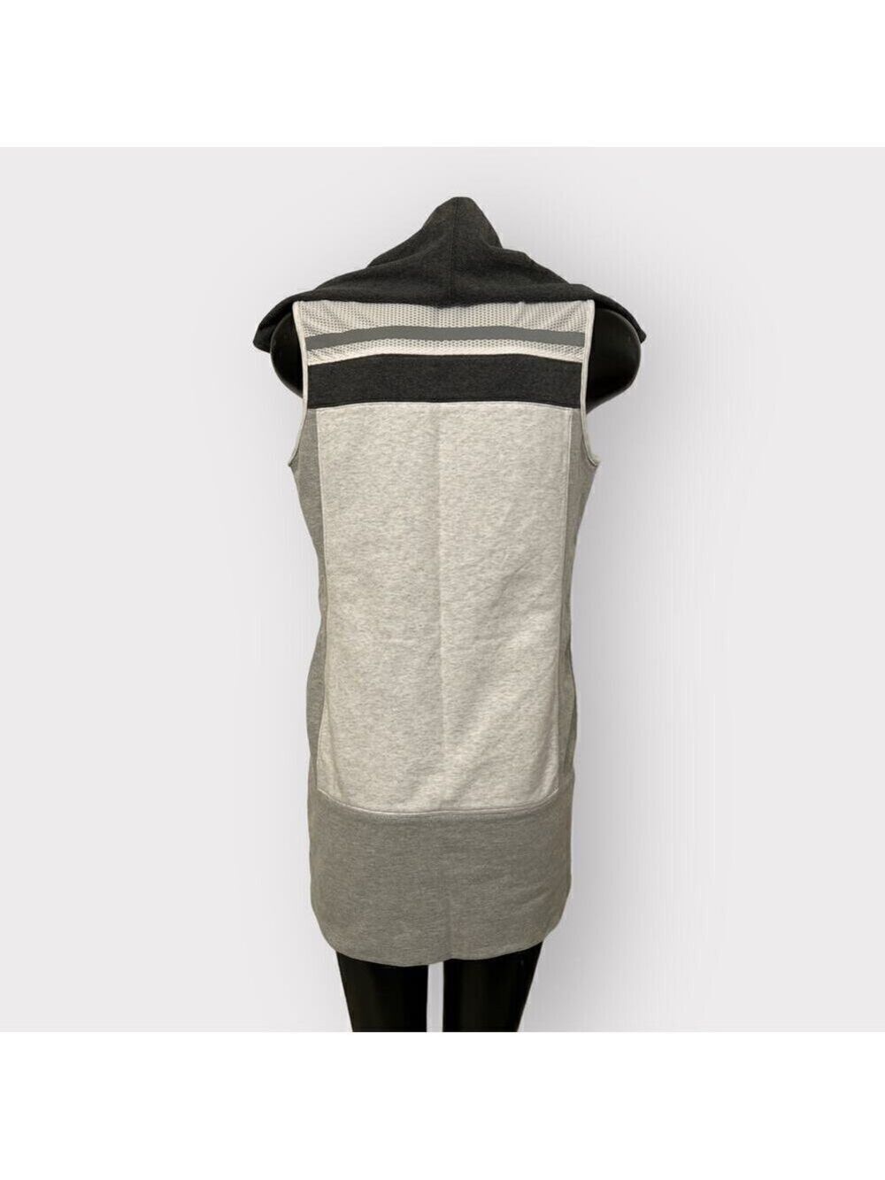 Blanc Noir Hooded Mini Dress sz XS S Colorblock Sporty Athletic Pockets Neutral - Picture 5 of 10